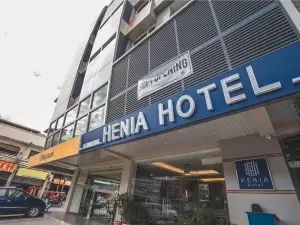 赫尼亚酒店(Henia Hotel)