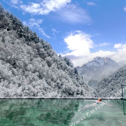 成都+毕棚沟+古尔沟温泉山庄温泉3日2晚自由行