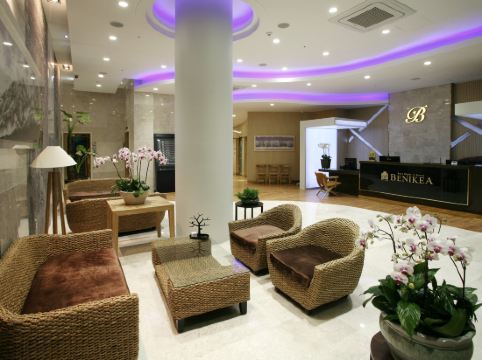Main gallery