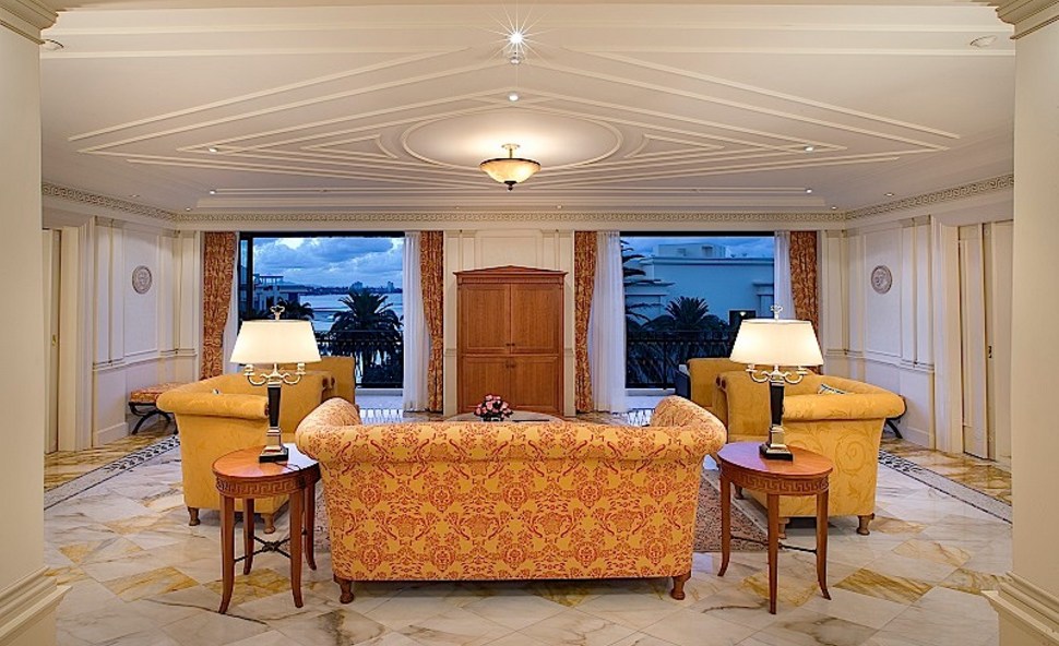 Palazzo Versace-Main Beach Updated 2023 Room Price-Reviews & Deals |  Trip.com