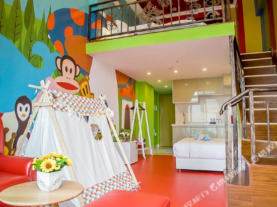 奇趣亲子主题公寓(广州长隆高铁南站店)1晚,可