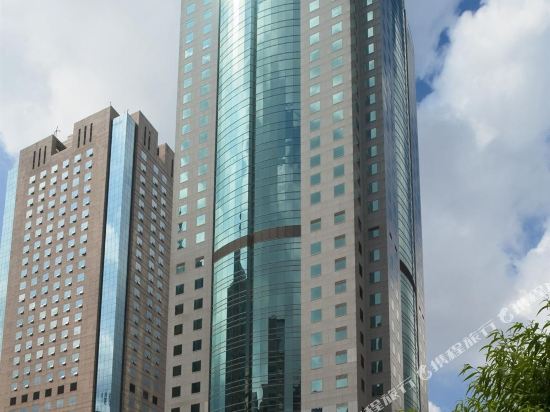 200d0n000000eabgq71A0_R_550_412.jpg