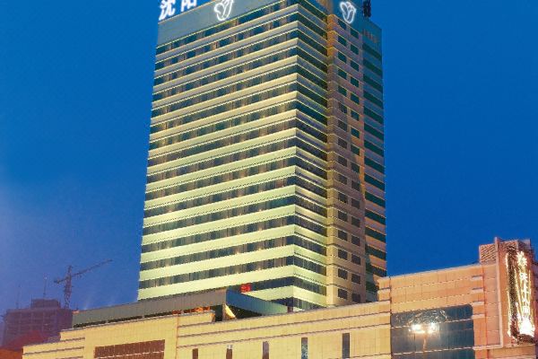 2001沈阳珀丽酒店位于北站路,举步可达主要商业,娱乐和购物区,临近