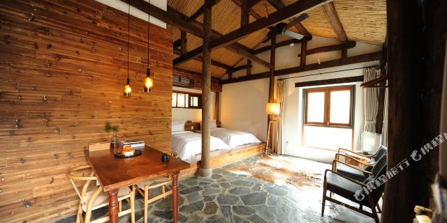 西坡莫干山度假酒店(原莫干山西坡山乡度假)1晚 可选莫干山景区门票