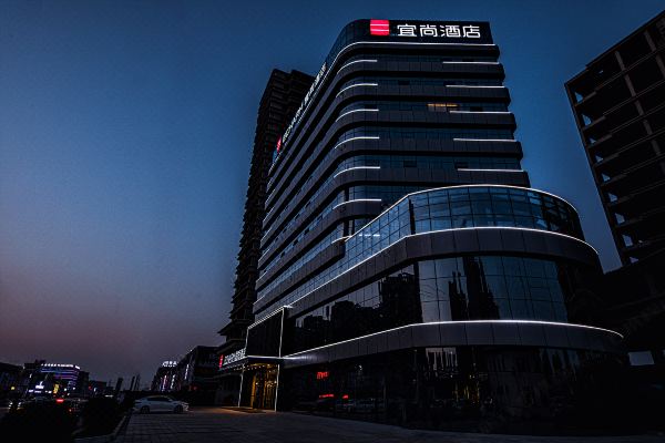 昆仑乐居精选酒店郑州华南城锦艺城店
