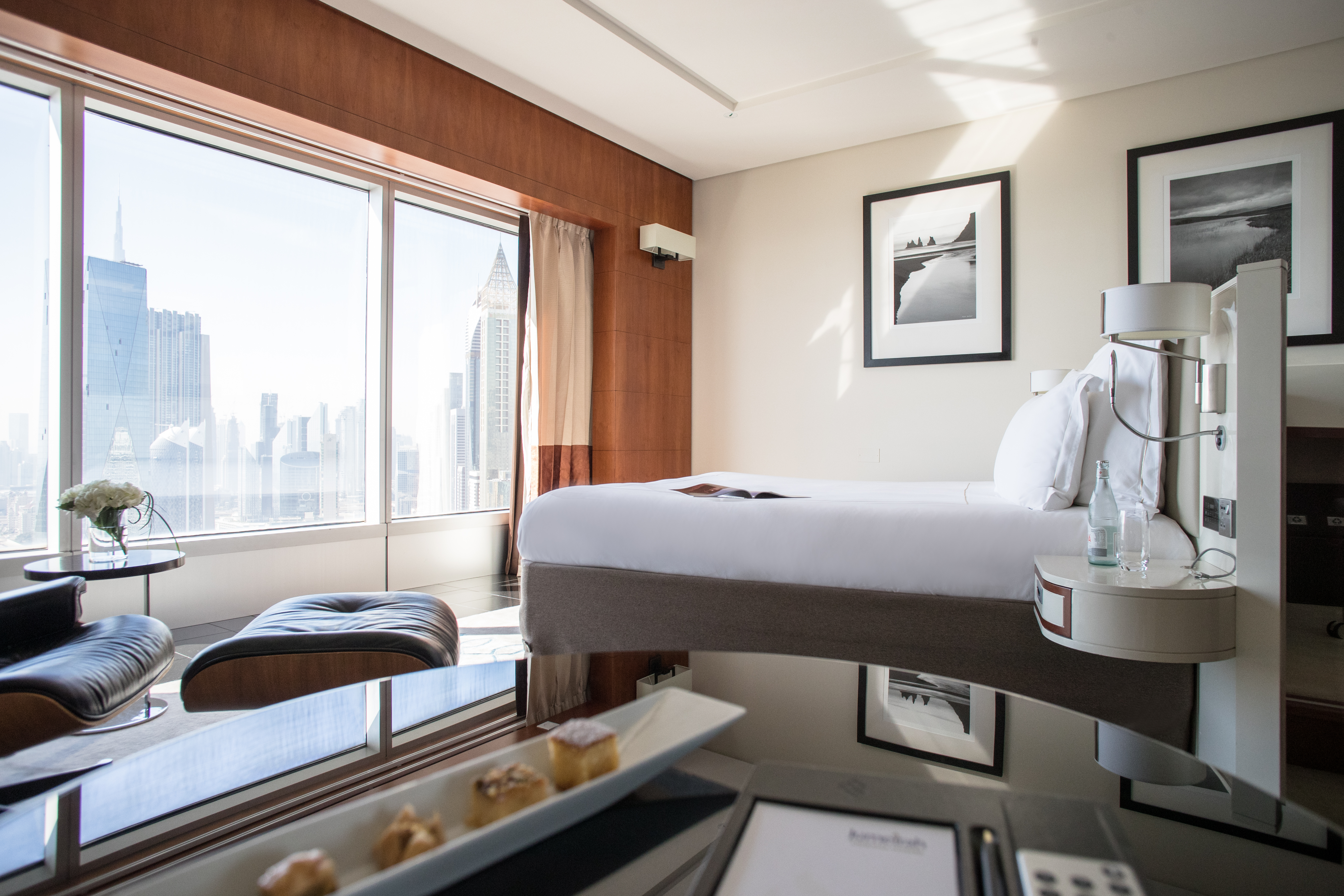 Jumeirah Emirates Towers - Évaluations de l'hôtel 5 étoiles à Dubaï