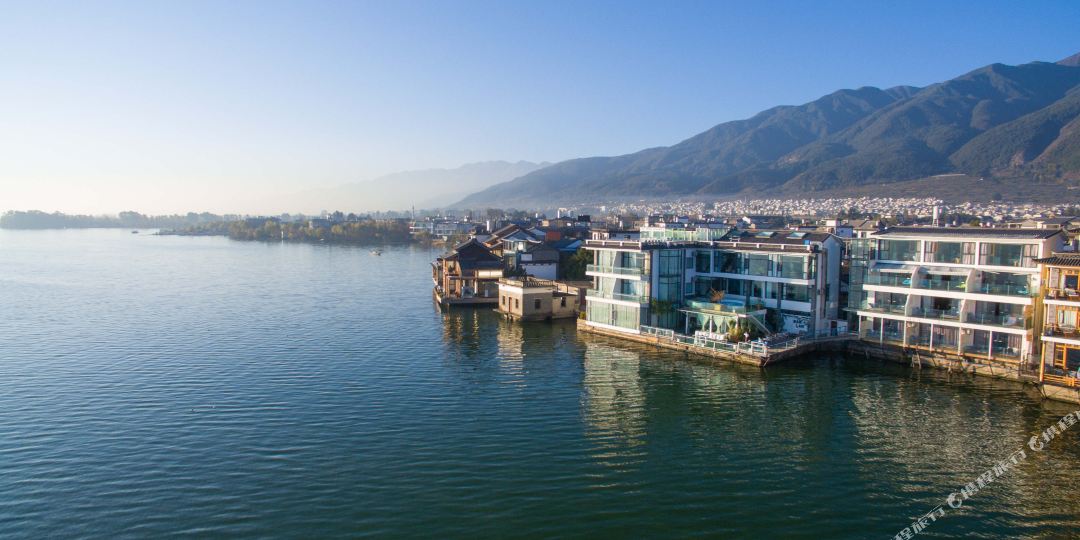 大理伴蓝海景度假酒店