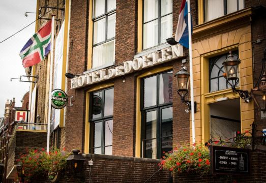 Boutique Hotel de Doelen Over view