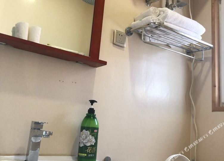 秦皇岛浪漫海景木屋特色民宿(滨海大道分店)