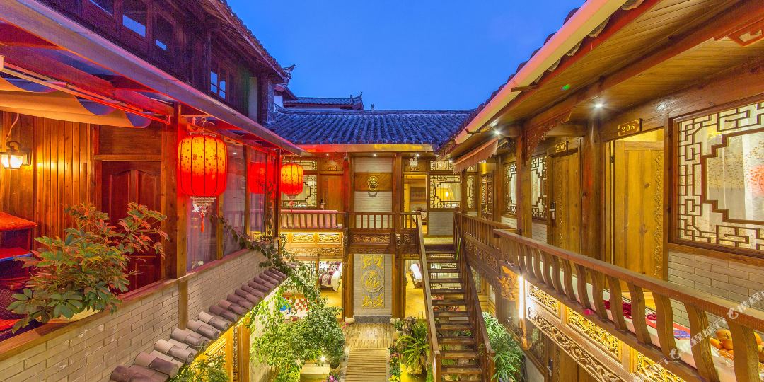 地址(位置,怎么去,怎么走):  云南省丽江市古城区新华街翠文段53号(大