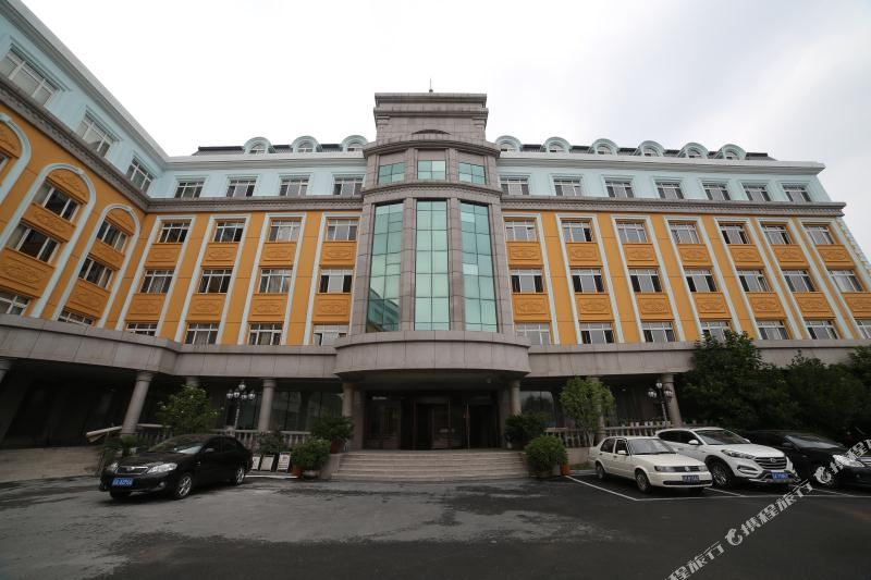 辽宁阳光宾馆,电话,路线,公交,地址,地图,预定,价格,团购,优惠,辽宁