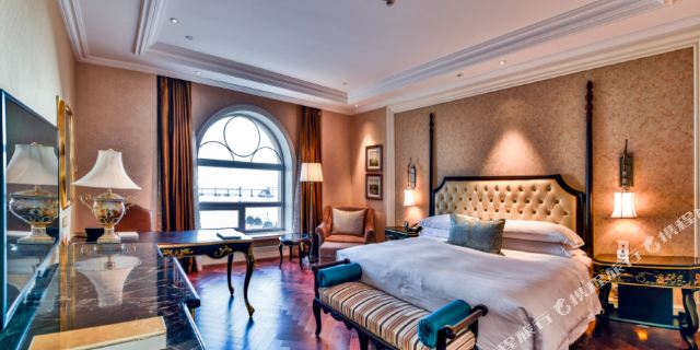 大连一方城堡豪华精选酒店2晚+大连圣亚海洋