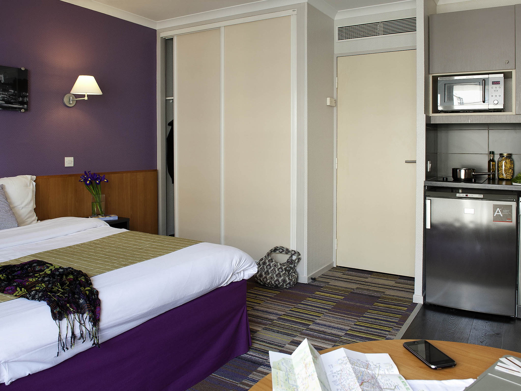 Aparthotel Adagio Porte de Versailles-Issy-les-Moulineaux Updated 2022 Room  Price-Reviews & Deals | Trip.com