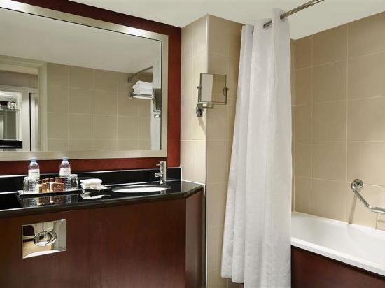 【携程攻略】伦敦World Duty Free免税店(伦敦