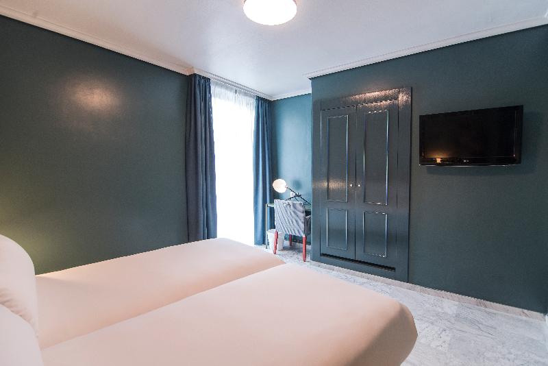 Petit Palace Puerta de Triana-Seville Updated 2022 Room Price-Reviews &  Deals | Trip.com