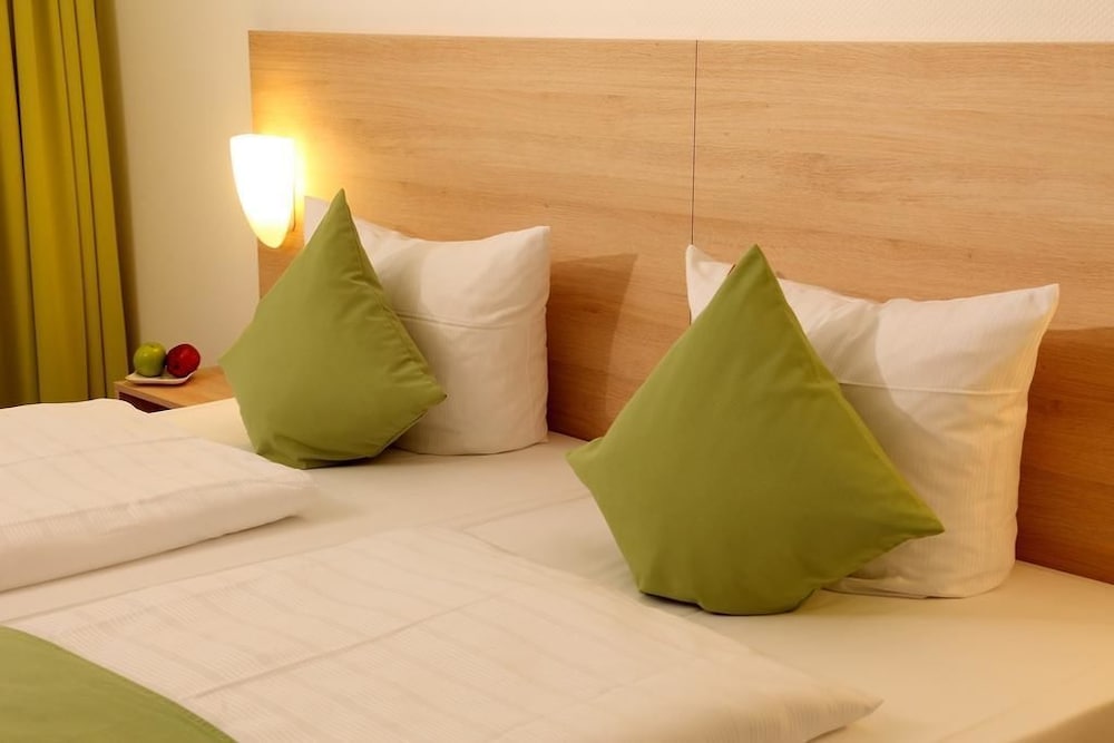 Ante Porta Das Stadthotel-Trier Updated 2022 Room Price-Reviews & Deals |  Trip.com