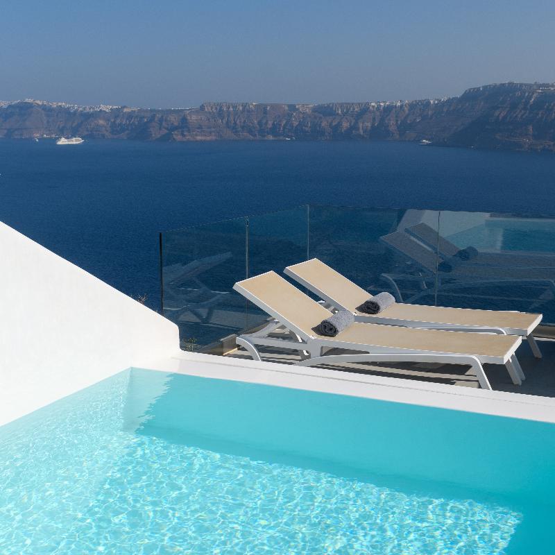Maison des Lys - Luxury Suites-Santorini Updated 2022 Room Price-Reviews &  Deals | Trip.com