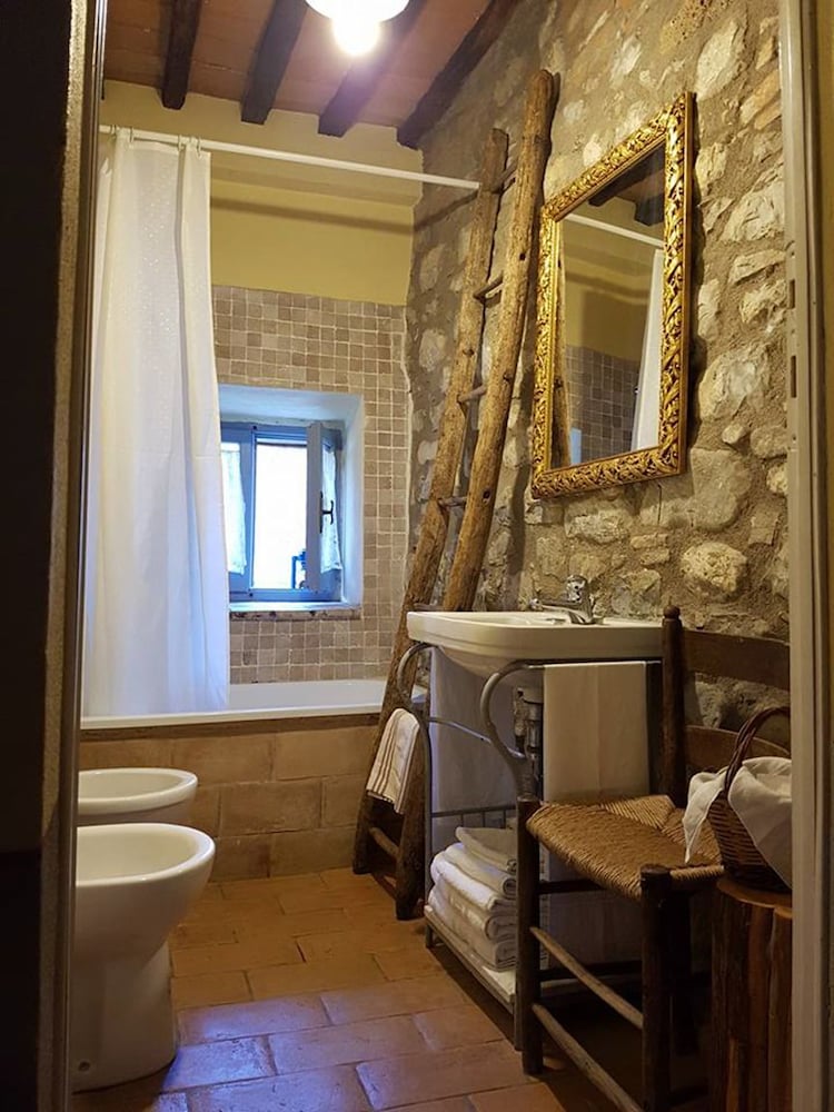 Domus Etrusca-San Casciano dei Bagni Updated 2023 Room Price-Reviews &  Deals | Trip.com