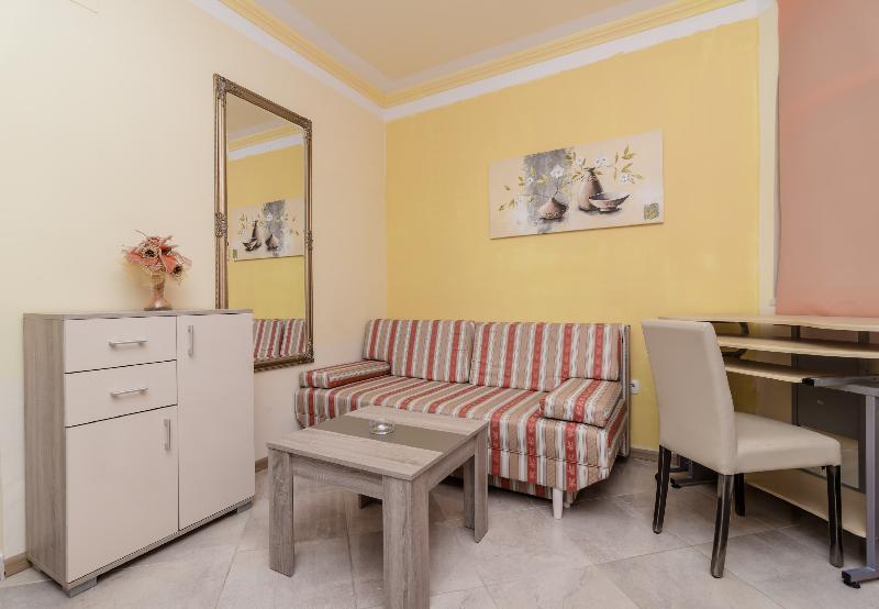 Pansion Villa Antonio-Stankovici Updated 2022 Room Price-Reviews & Deals |  Trip.com