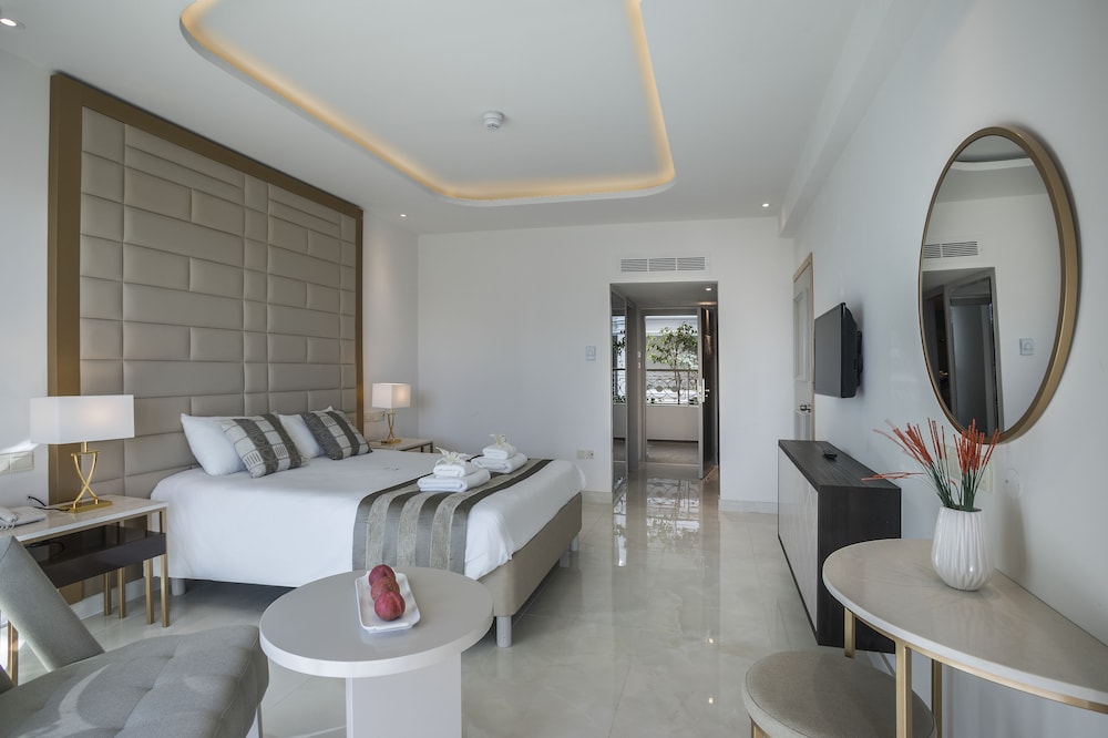 Constantinos the Great Beach Hotel-Protaras Updated 2023 Room Price-Reviews  & Deals | Trip.com