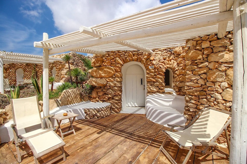 La Calandra Resort-Agrigento Updated 2022 Room Price-Reviews & Deals |  Trip.com