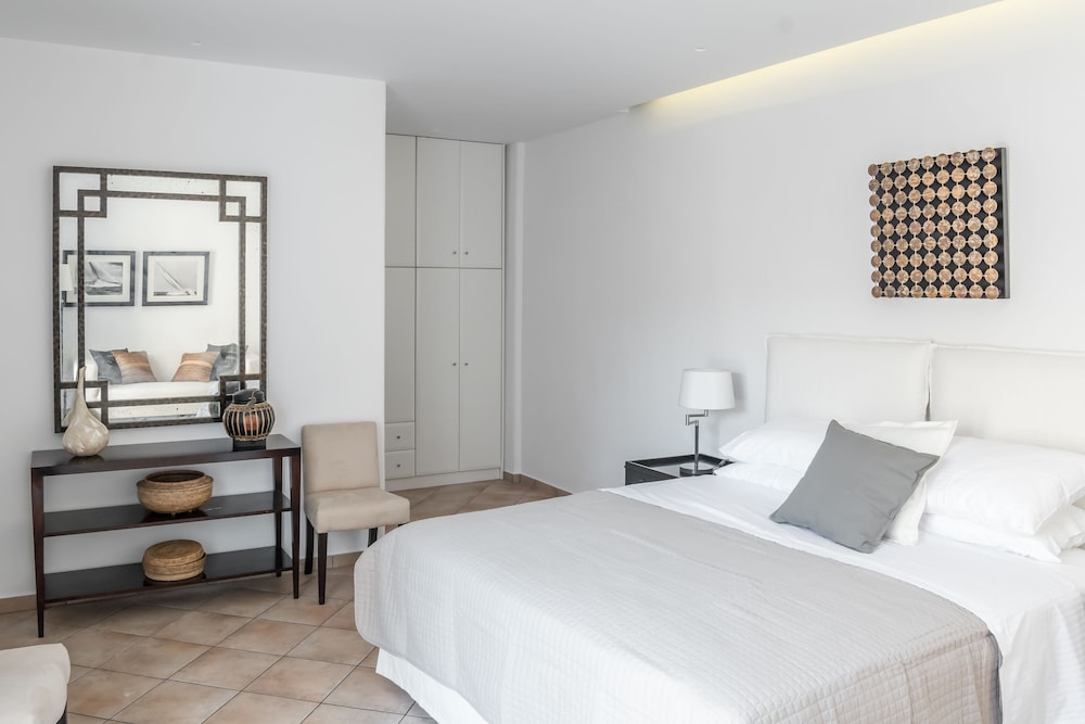 Capo di Mykonos Resort-Mykonos Updated 2022 Room Price-Reviews & Deals |  Trip.com