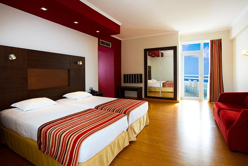Muthu Raga Madeira Hotel-Funchal Updated 2023 Room Price-Reviews & Deals |  Trip.com