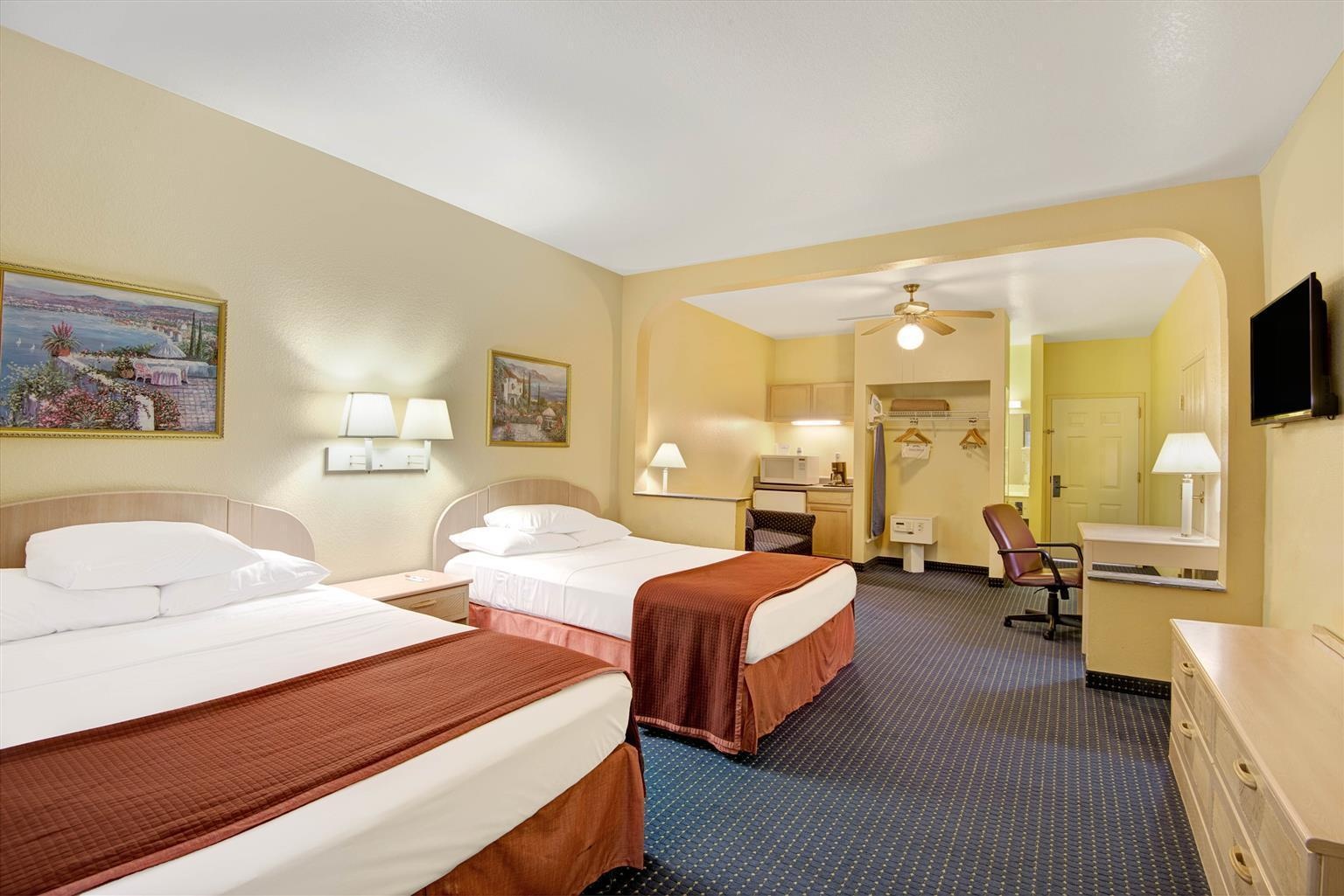 Howard Johnson Hotel & Suites by Wyndham San Antonio, San Antonio (TX)