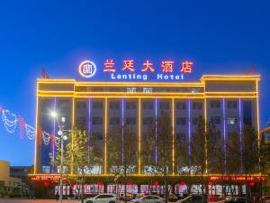 5酒店价格嘉峪关豪海大酒店嘉峪关站|距探索塑钢门窗加工厂直线920米