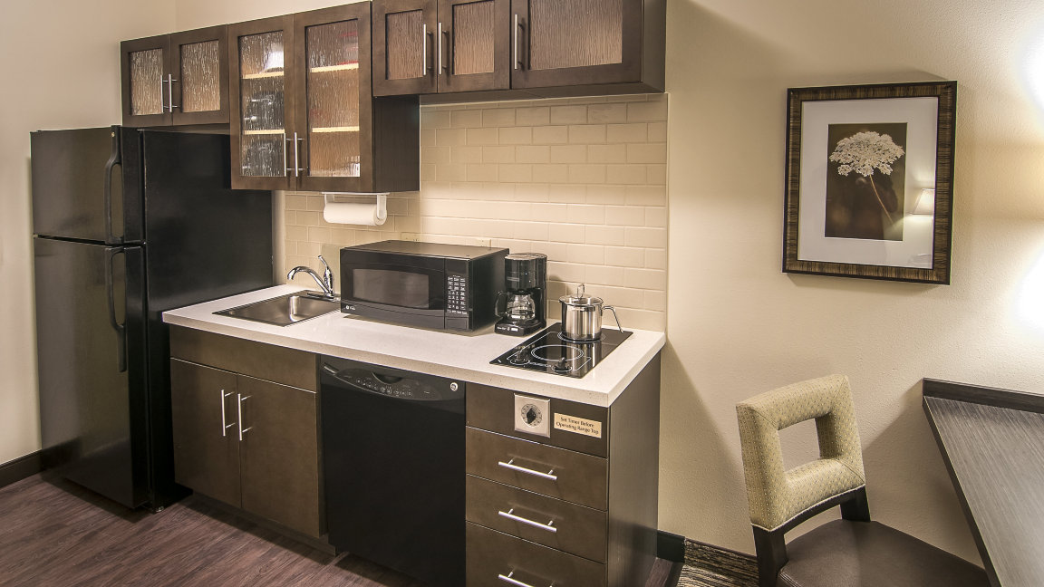 Candlewood Suites Sioux Falls, an IHG Hotel-Sioux Falls Updated 2022 Room  Price-Reviews & Deals | Trip.com