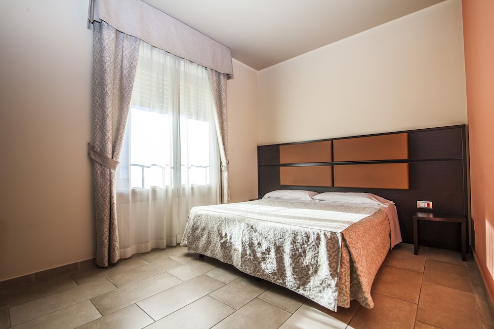 Hotel Porta Rivera-L'Aquila Updated 2023 Room Price-Reviews & Deals |  Trip.com