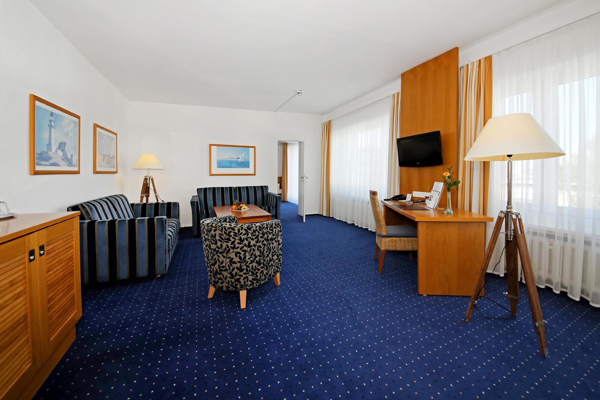 Best Western Hanse Hotel Warnemuende-Warnemunde Updated 2023 Room  Price-Reviews & Deals | Trip.com