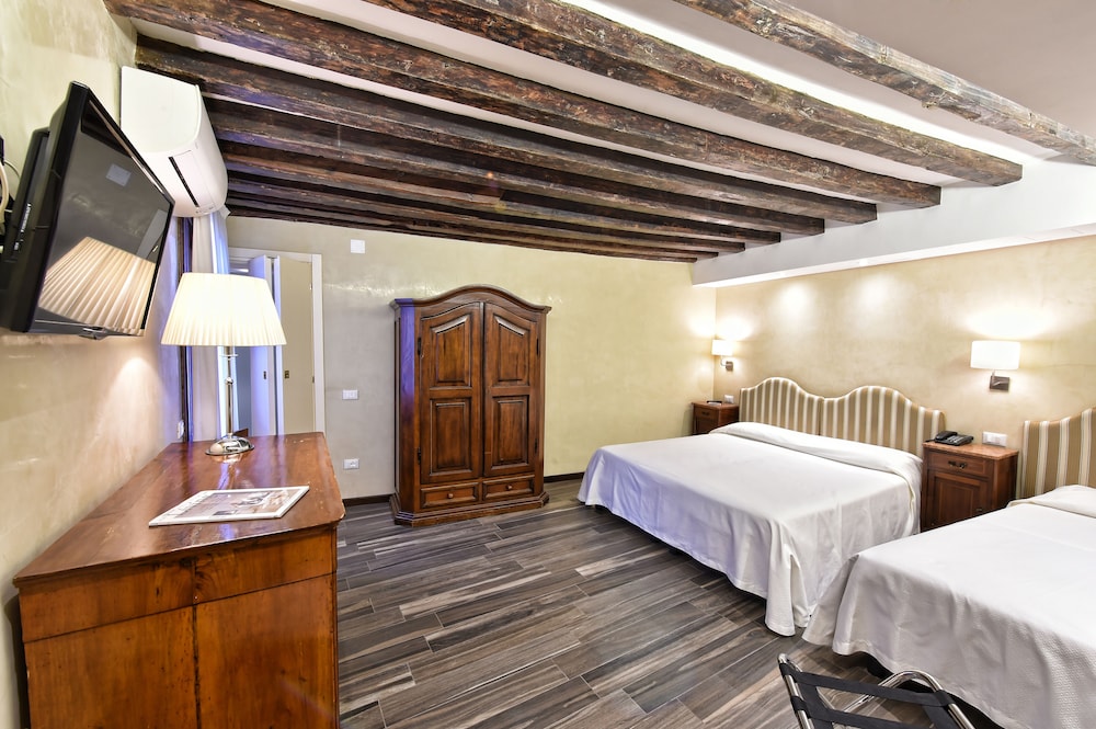 Hotel Villa Rosa-Venice Updated 2022 Room Price-Reviews & Deals | Trip.com