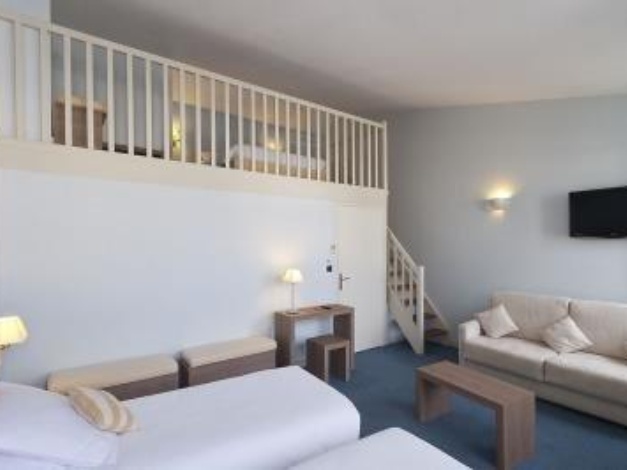 Hôtel du Port-Saint-Martin-de-Re Updated 2023 Room Price-Reviews & Deals |  Trip.com