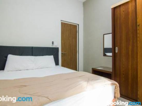 格利亚庇护所 H47预订及价格查询