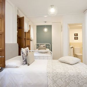 格拉纳达格拉纳达大学攻略,格拉纳达大学(Univ