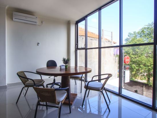 巴厘岛伊万卡机场住宿旅馆预订及价格查询【携