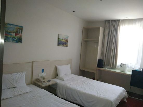 汉庭酒店(西安火车站店)(原明城墙火车站店)