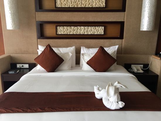 岛尤露塞佳瑞豪华套房别墅酒店(Ulu Segara Lu