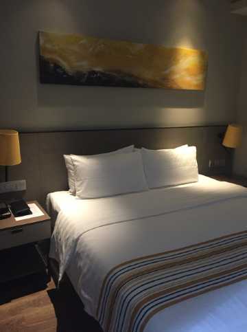 大厅内有免费的咖啡饮用,也有一些沙发可以坐.