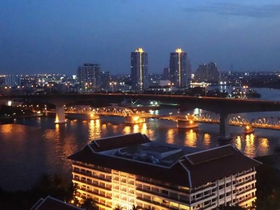 曼谷阿瓦尼河畔酒店(Avani Riverside Bangkok