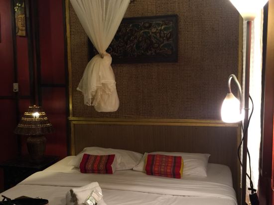 清迈武里府画廊饭店预订及价格查询【携程海外