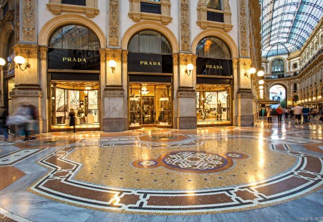 米兰:男生想足球,女生念时装