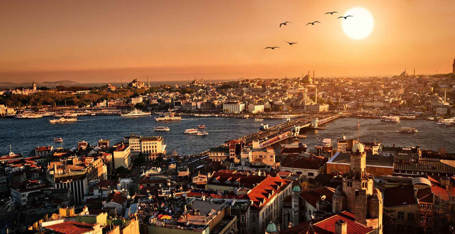 希腊雅典+米科诺斯岛+圣托里尼+土耳其伊斯坦布尔+萨夫兰博卢(番红花城)+卡帕多奇亚+孔亚+棉花堡+库萨达斯+恰纳卡莱18日15晚半自助游·希腊自由海岛时光+土耳其经典景点全景游