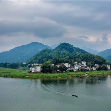 安徽黄山风景区+千岛湖+婺源篁岭6日5晚跟团游