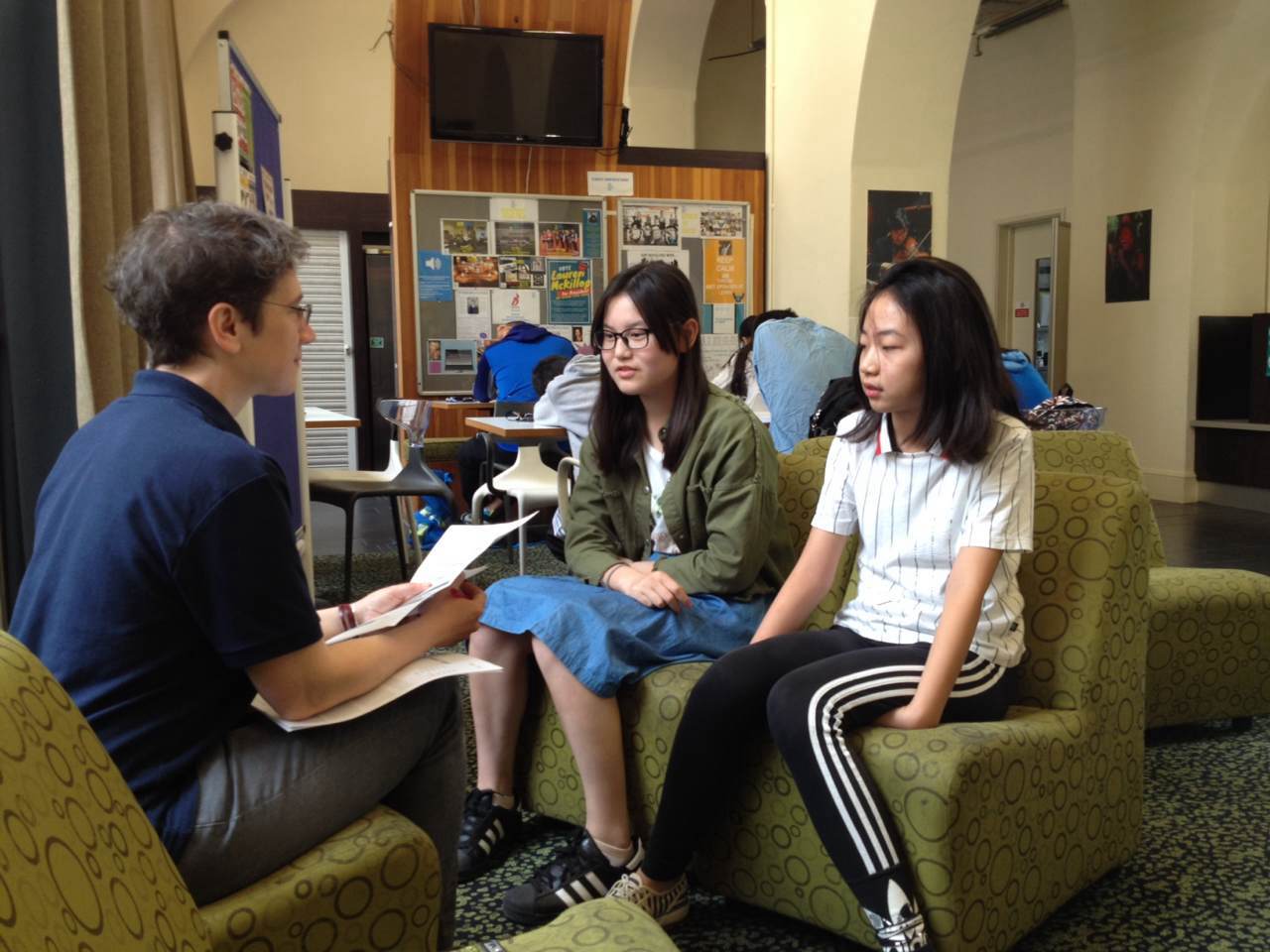 游学-英国伦敦英语课堂寄宿家庭14天游学营