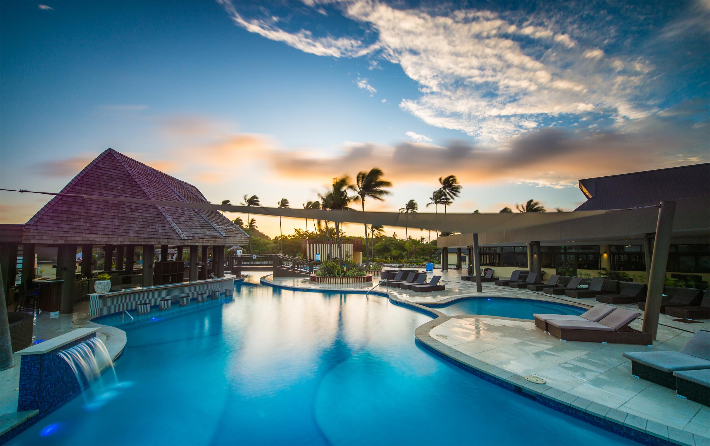 斐济7日6晚半自助游(4钻)·【暑假热卖】4晚玛娜度假村+2晚主岛雷迪森-【携程旅游】