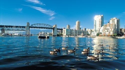 加拿大温哥华+惠斯勒9日半自助游·温·地标