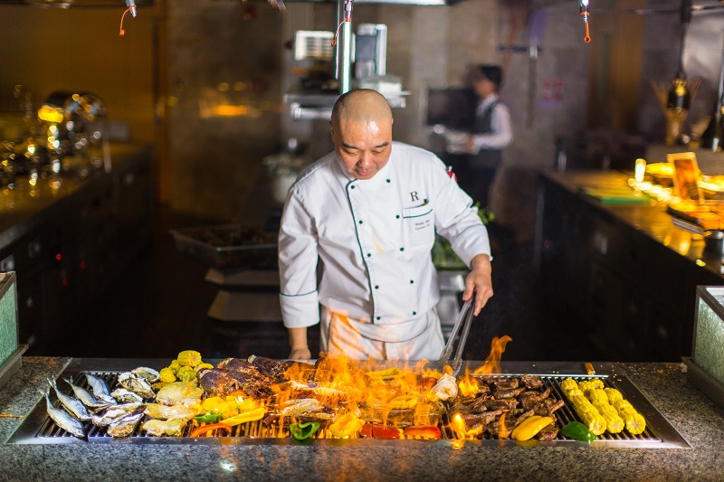 下单立减500元!惠州富力万丽酒店1晚+2大1小