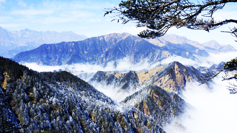 西岭雪山景区●吃大邑特色餐荤豆花火锅●赏雪【纯玩0购物】游安仁